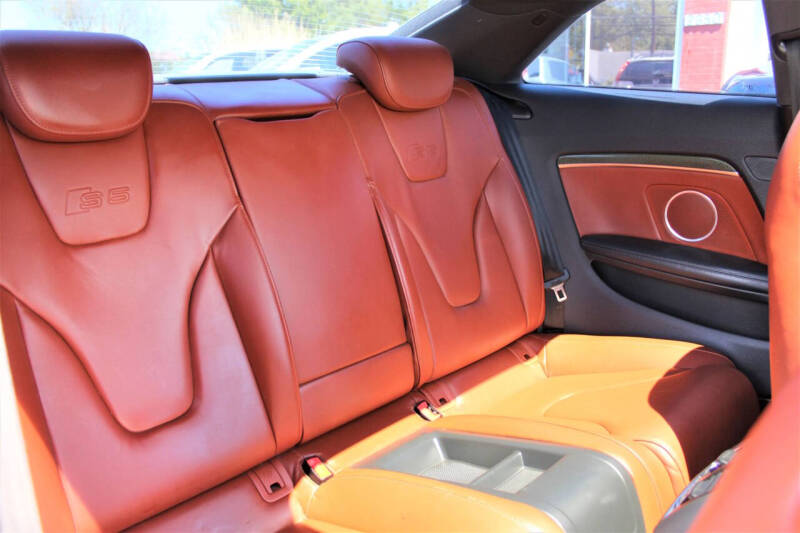 2012 Audi S5 4.2 quattro Prestige