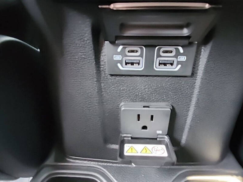 2026 Jeep Gladiator Willys