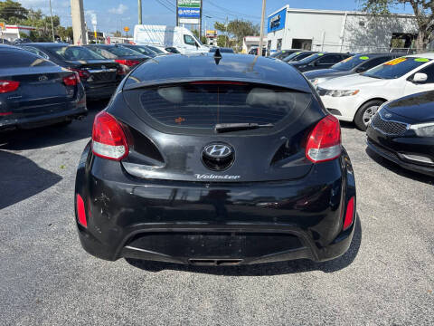 2013 Hyundai Veloster