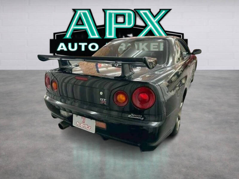2000 Nissan Skyline