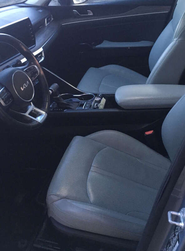 2022 Kia K5 EX