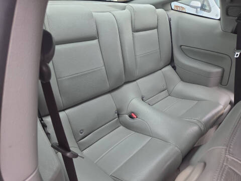 2005 Ford Mustang V6 Premium