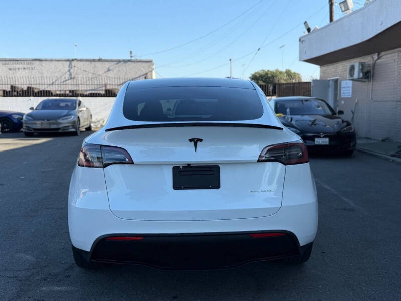 2023 Tesla Model Y Long Range