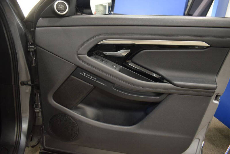 2020 Land Rover Range Rover Evoque SE