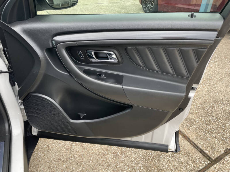 2015 Ford Taurus SHO