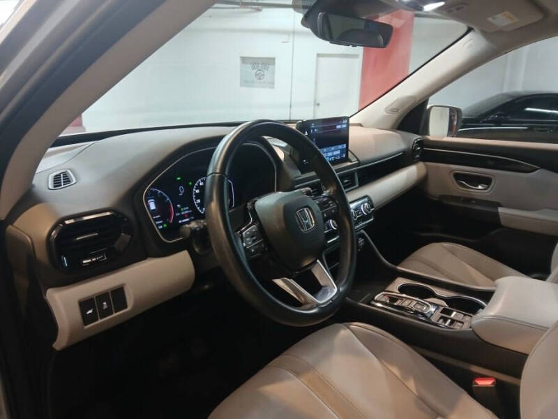 2023 Honda Pilot Touring