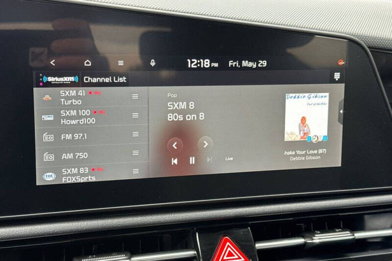 2025 Kia Niro EX
