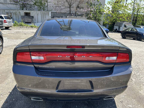 2014 Dodge Charger SE