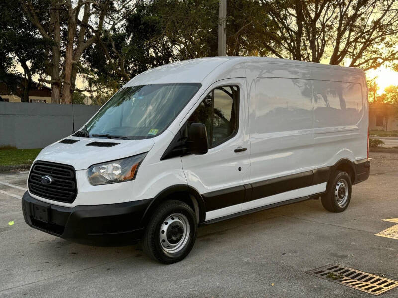 2019 Ford Transit Van Base