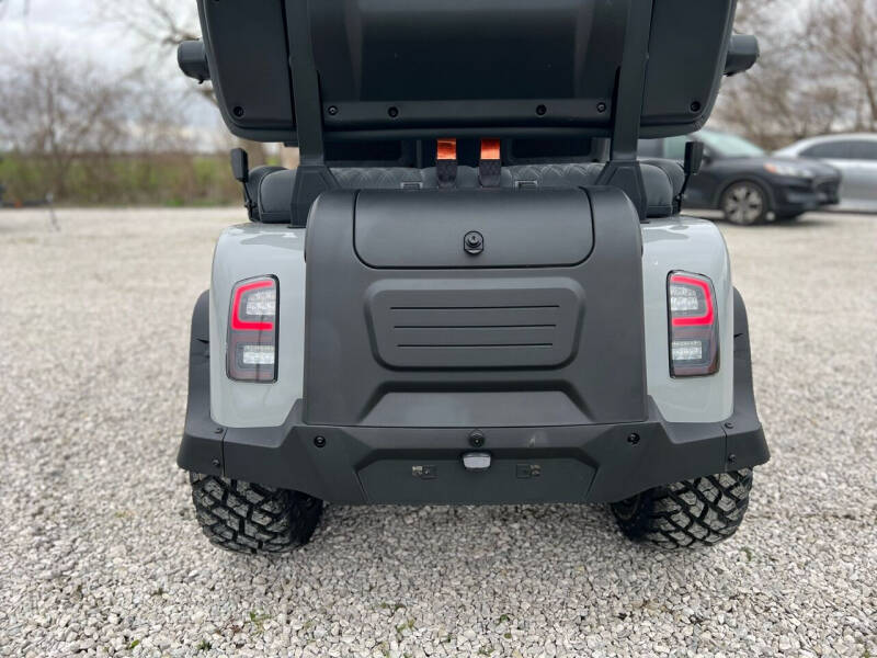 2024 Denago EV Rover XL