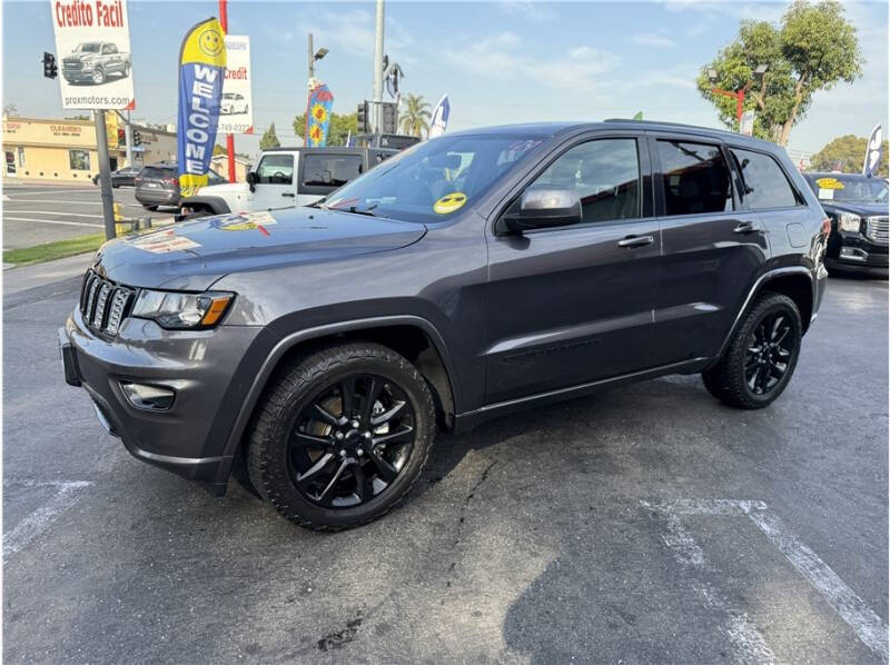 2018 Jeep Grand Cherokee Altitude