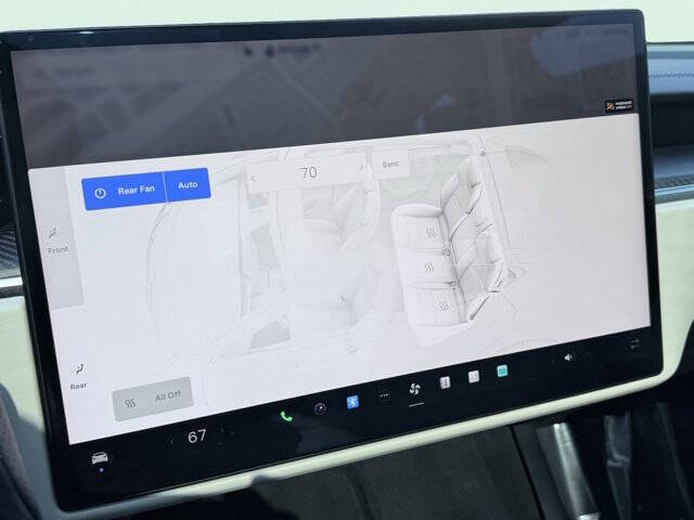 2023 Tesla Model S Plaid