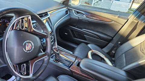 2014 Cadillac XTS Luxury Collection