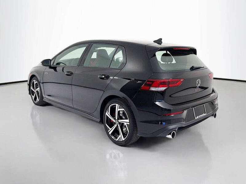 2026 Volkswagen Golf GTI SE