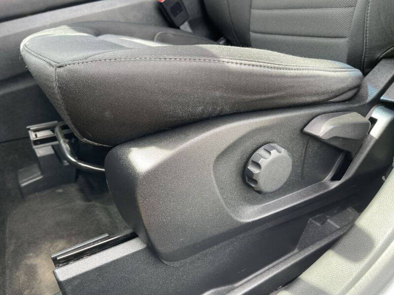 2019 Ford Edge SE