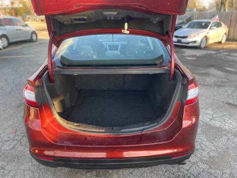2014 Ford Fusion S