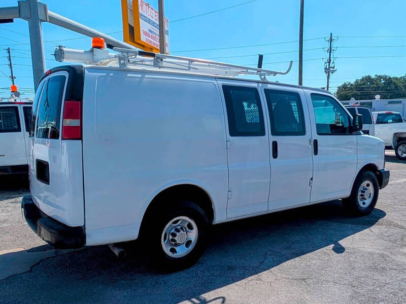 2011 Chevrolet Express 2500