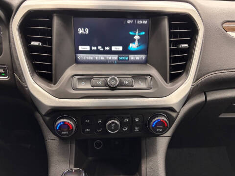 2017 GMC Acadia SLE-1