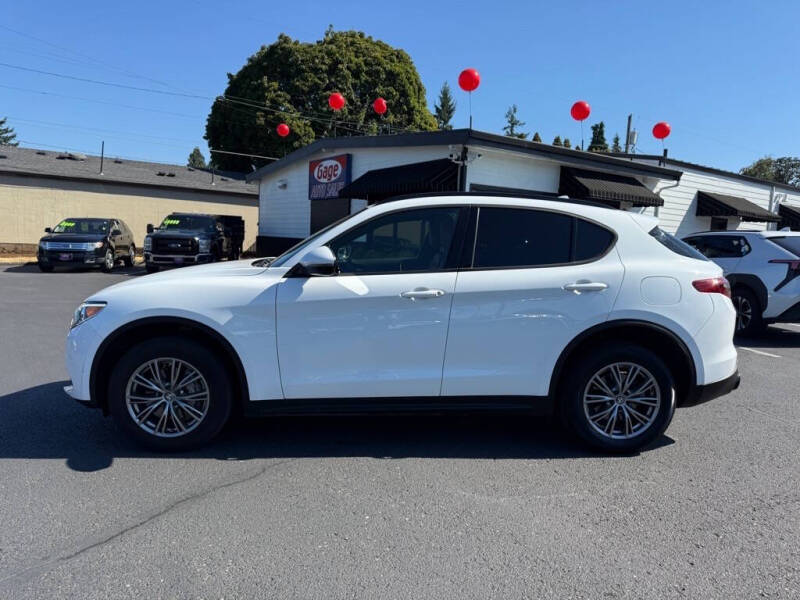 2022 Alfa Romeo Stelvio Sprint