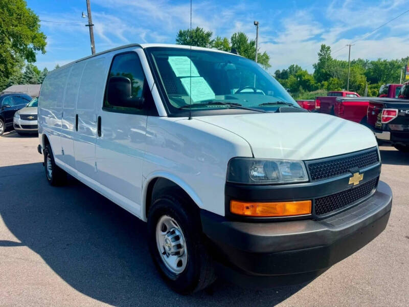 2020 Chevrolet Express 2500