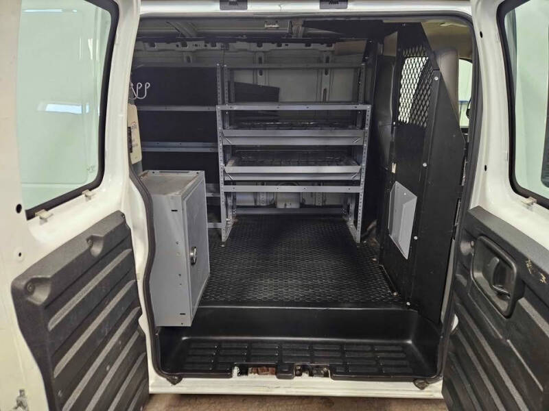 2017 Chevrolet Express 2500