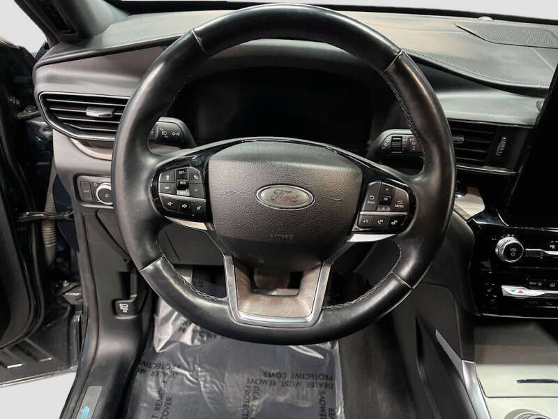 2022 Ford Explorer Platinum