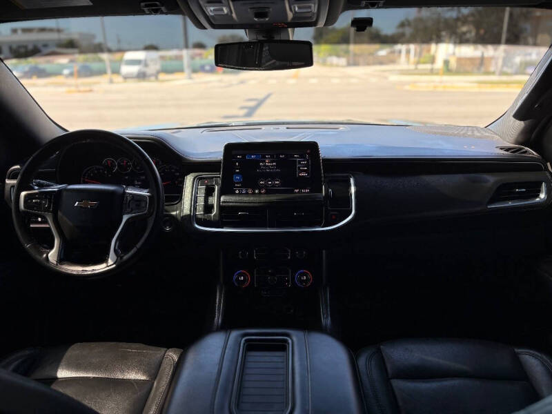 2021 Chevrolet Suburban LT