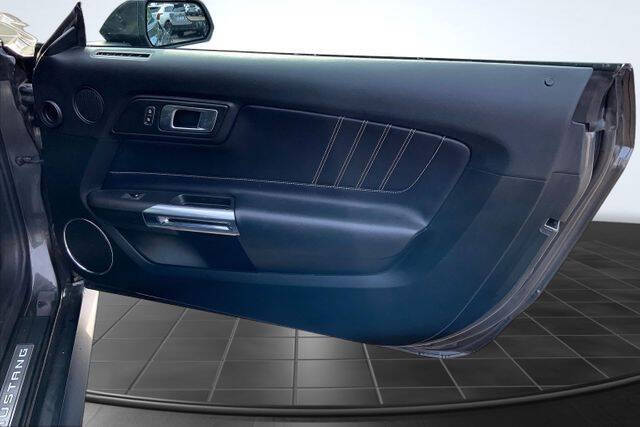 2020 Ford Mustang EcoBoost Premium