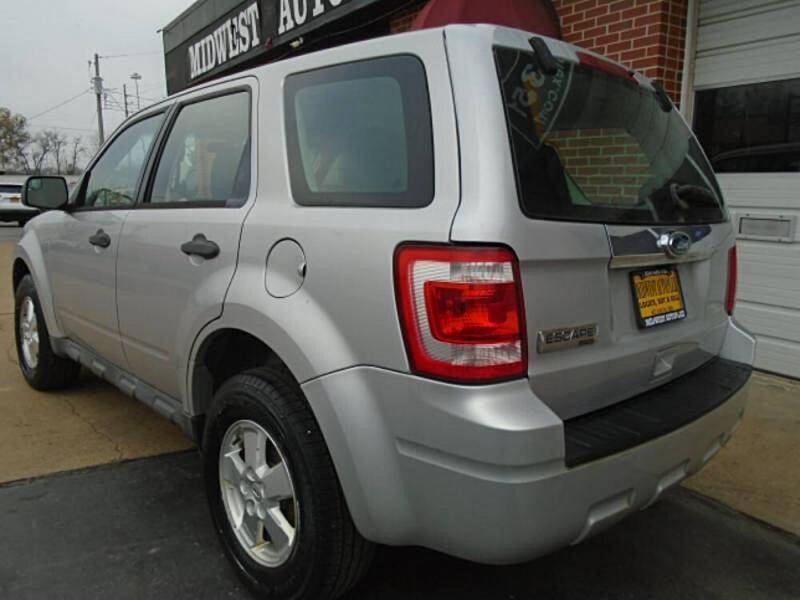 2010 Ford Escape XLS