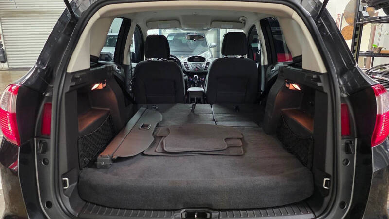 2015 Ford C-MAX Hybrid SE