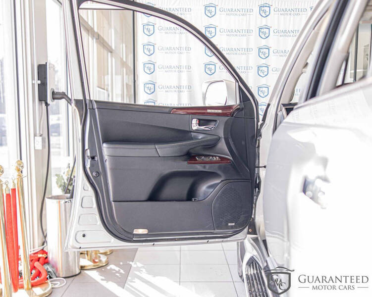 2015 Lexus LX 570