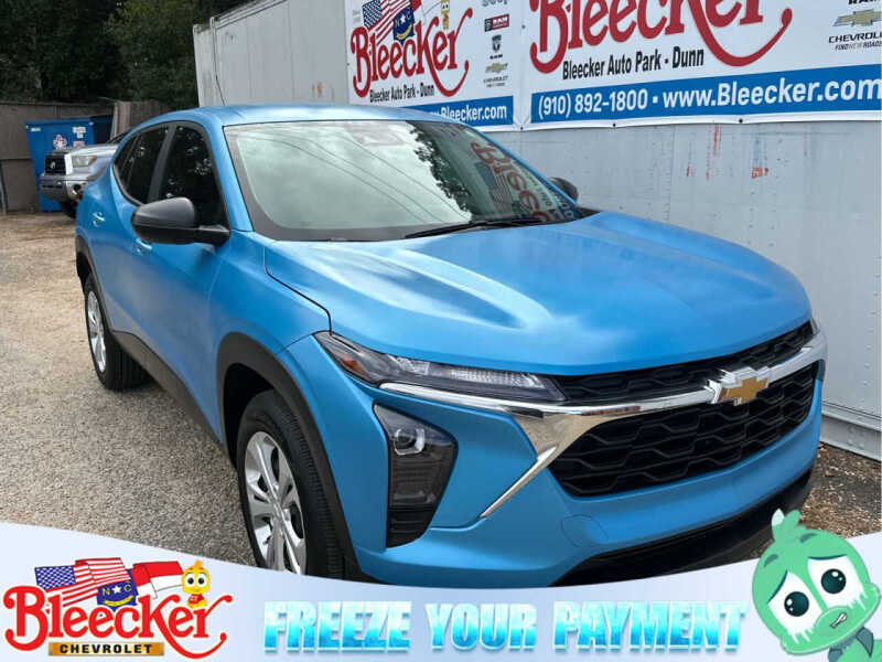 2025 Chevrolet Trax LS