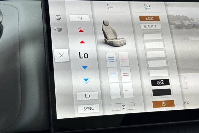 2026 Land Rover Range Rover Velar P250 Dynamic SE