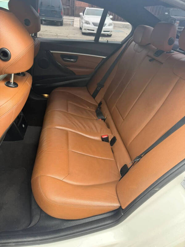 2017 BMW 3 Series 330i