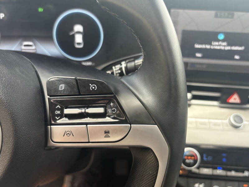 2023 Hyundai Elantra Hybrid Limited