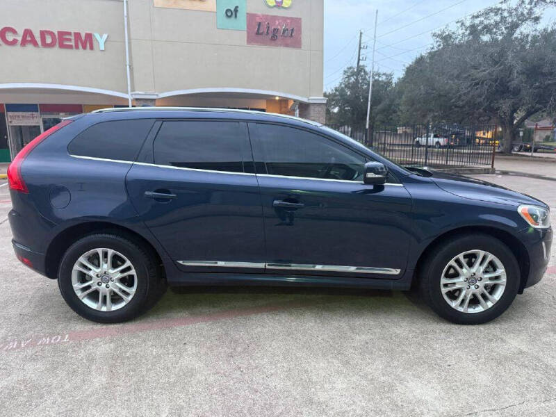 2015 Volvo XC60 T5 Drive-E Premier