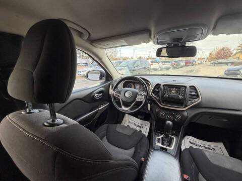 2017 Jeep Cherokee Sport Altitude