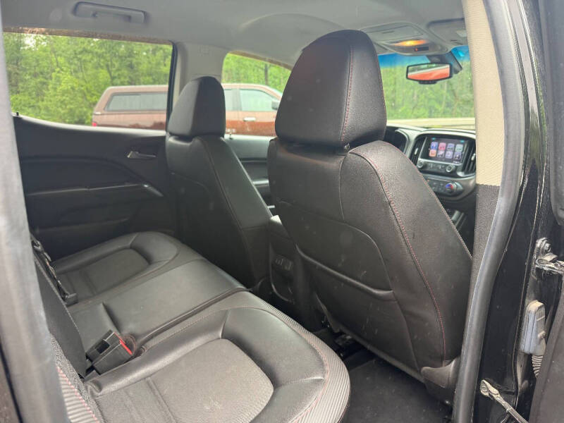 2017 GMC Canyon SLE