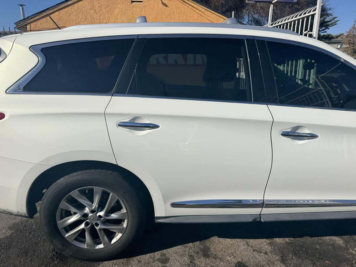 2014 INFINITI QX60 for sale at Best Buy Auto Sales in Los Angeles, CA