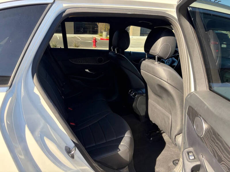 2017 Mercedes-Benz GLC GLC 300