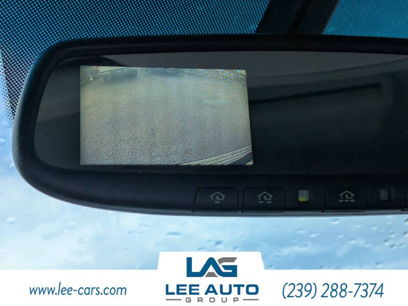 2012 Kia Sedona LX