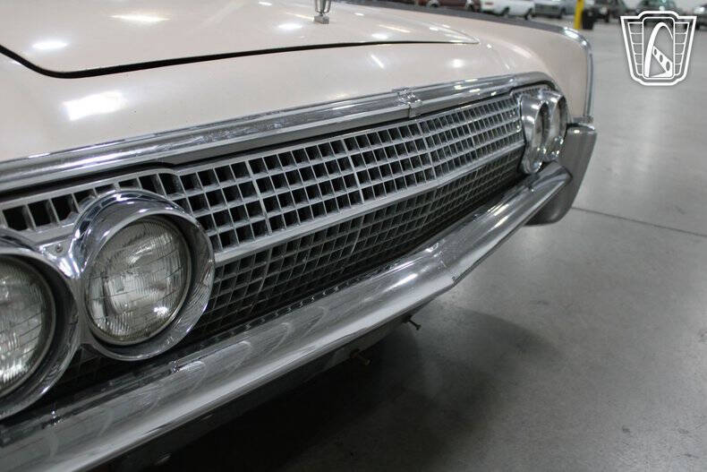 1963 Lincoln Continental