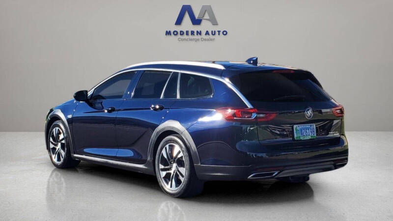 2019 Buick Regal TourX Essence