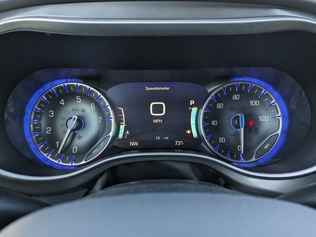 2026 Chrysler Voyager LX