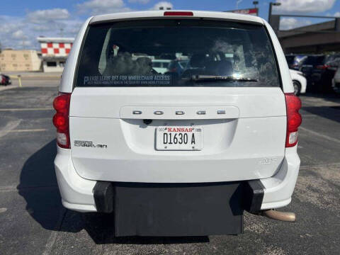 2015 Dodge Grand Caravan SE