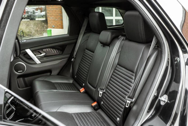 2023 Land Rover Discovery Sport P250 SE