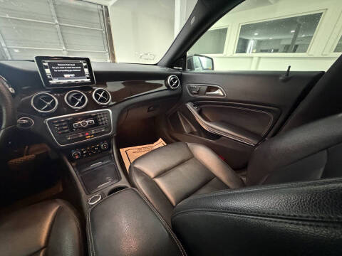 2014 Mercedes-Benz CLA CLA 250