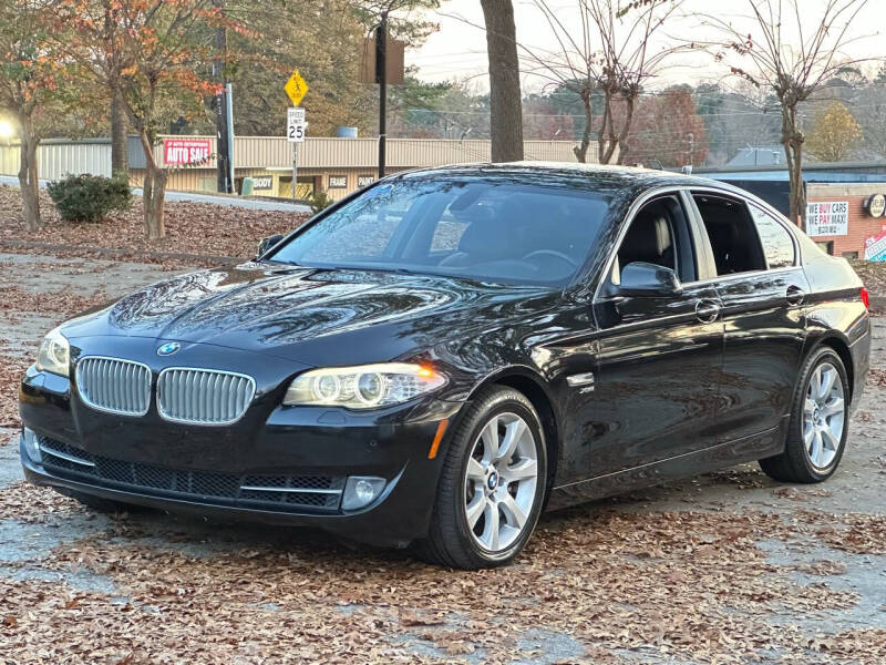 2011 BMW 5 Series 550i xDrive