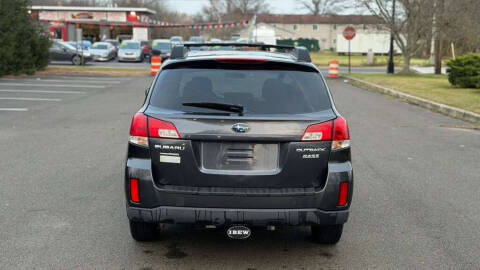 2011 Subaru Outback 2.5i Premium