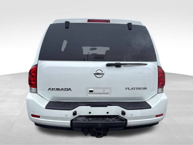 2015 Nissan Armada